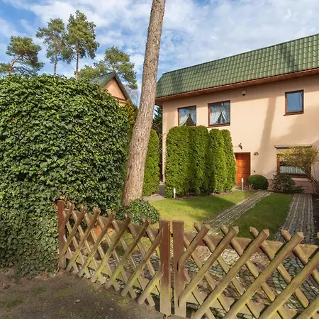 Holiday House 